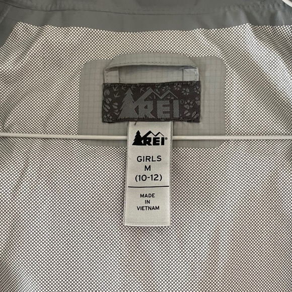 REI Rain Jacket - Picture 4 of 9